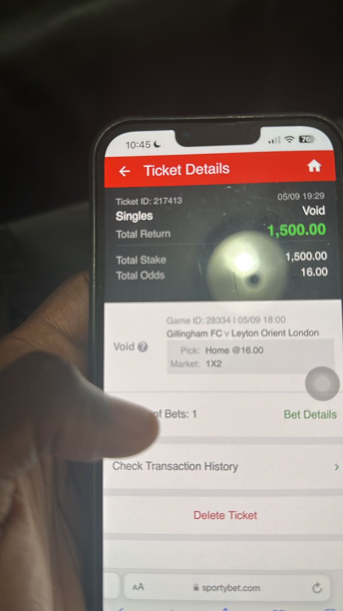 BongoIdeas_'s tweet photo. You gave 16odds for a live-in-play game, I staked it Ghc1,500 &amp; won Ghc24,000. 

You credited my account after the game. Later you took back the money and rendered the game void. 

@sportybetgh, kindly return my money or wait for a #showdown. Please retweet. https://t.co/vbpvViLoQj
