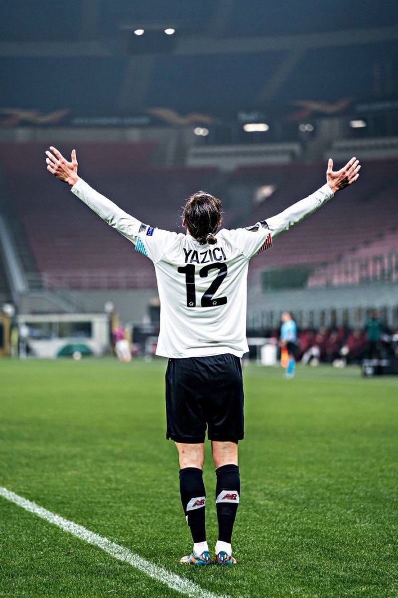 Bence Yusuf 'a ihtiyacı yok Beşiktaş'ın.
Hücumda ki rotasyon fazla.
Aboubakar,Cenk,Rebic,Milot,Gezzal,Muleka.
Hatta Semih Kılıçsoy'unda fazlaca süre alacağını düşündüğümüzde, o bölgede Gezzal veya milot'un deneneceğini düşünüyorum.
#Besiktas