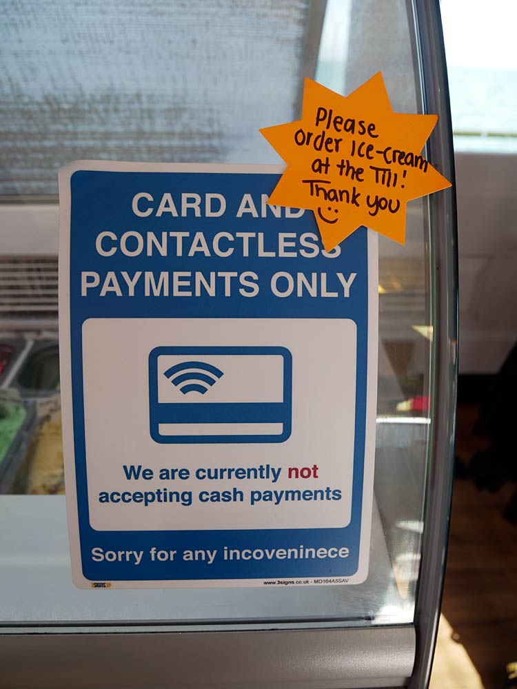 citytransportin's tweet photo. Whilst visiting @southend_pier yesterday I popped into an eatery looking to buy an ice cream

Then I saw the sign in the attached pic

That is why I did not buy an ice cream

Yes I have cards, but I use cash too!

#DontKillCash #CashIsKing #FreedomOfTransaction #SaveCash @GBNews https://t.co/8s2sfJs7Jn