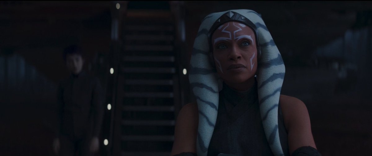 SWHoloSide's tweet photo. Critique Episode 4 #Ahsoka
L’épisode 4 est clairement le meilleur épisode de la série BORDEL 🔥 !  On passe par toute les émotions avec une tension énorme du debut a la fin. Les combats, la musique, Les dialogues, l'histoire tout y est. Un grand moment pour #StarWars à la fin de l'épisode. Le prochain episode sera ÉNORME ! 😭