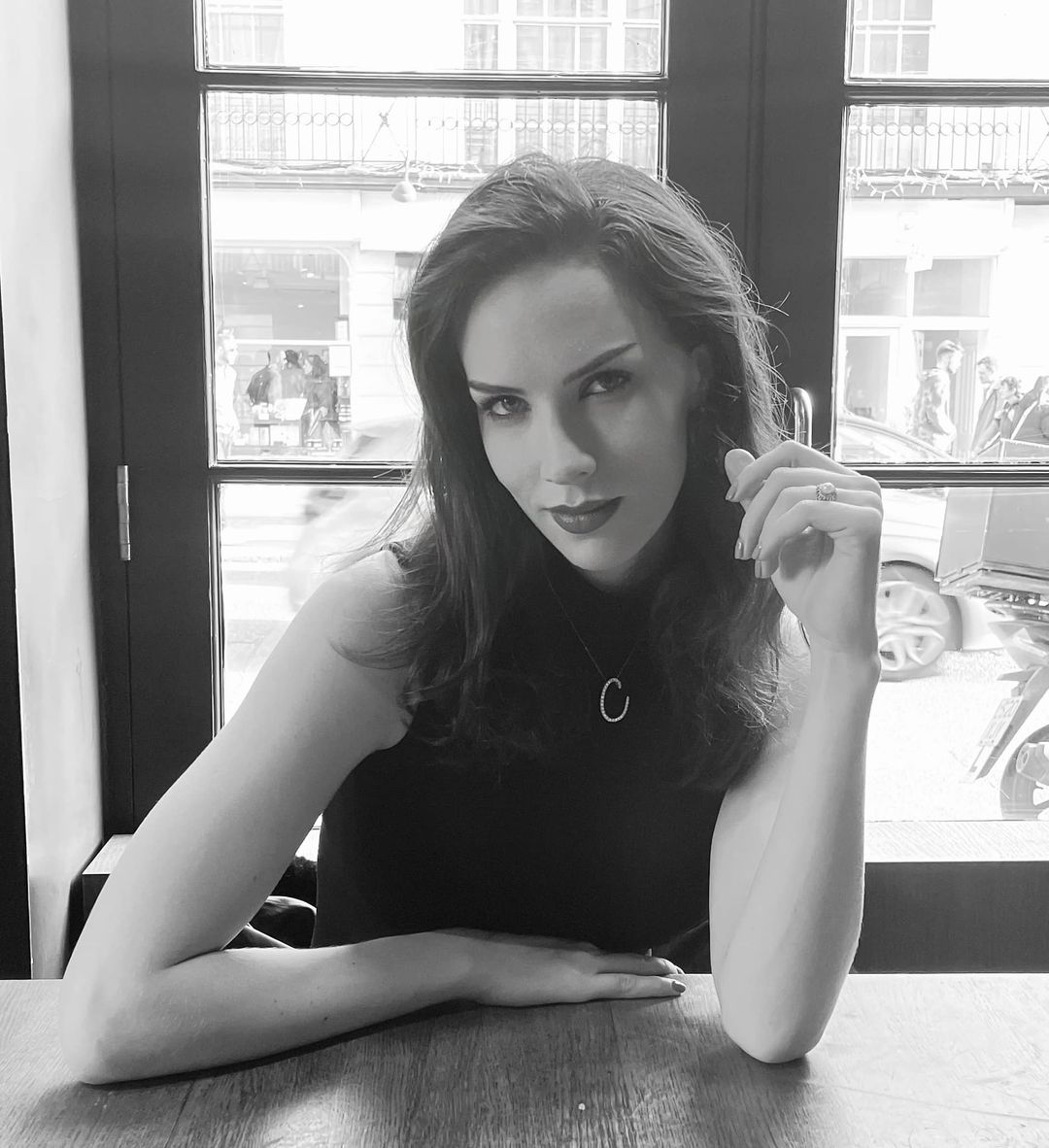 Liveqbits tweet picture