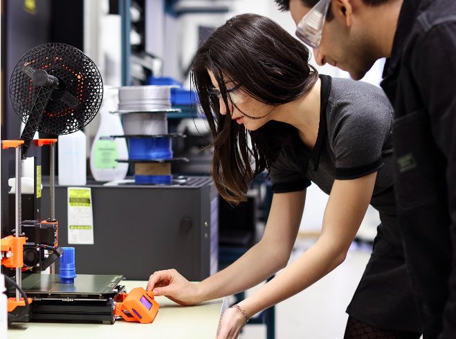 En la semana de la #rentrée ponemos el foco en <a href="/uni_lu/">uni.lu</a> 
En 20 años se ha consolidado entre las universidades más pujantes en #Digitalización #Salud #Aeroespacial o #Sostenibilidad y es destino preferente para estudiantes e investigadores de todo el mundo.
uni.lu/research-en/