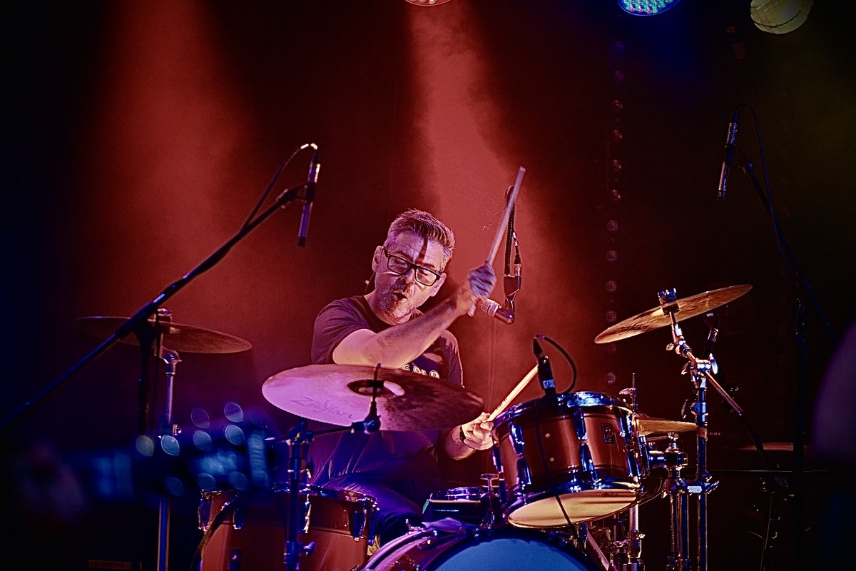 Mac Arts (@macartscentre) on Twitter photo Sleeper last weekend 😍 An absolutely amazing sold out show. Thank you to everyone who came down! #unitedbymusic
Photos by Patrick Rafferty
<a href="/Sleepertweeting/">Sleeperbandtweets</a> <a href="/musicvenuetrust/">Music Venue Trust</a> <a href="/TNLUK/">The National Lottery</a> Sleeper last weekend 😍 An absolutely amazing sold out show. Thank you to everyone who came down! #unitedbymusic
Photos by Patrick Rafferty
<a href="/Sleepertweeting/">Sleeperbandtweets</a> <a href="/musicvenuetrust/">Music Venue Trust</a> <a href="/TNLUK/">The National Lottery</a>