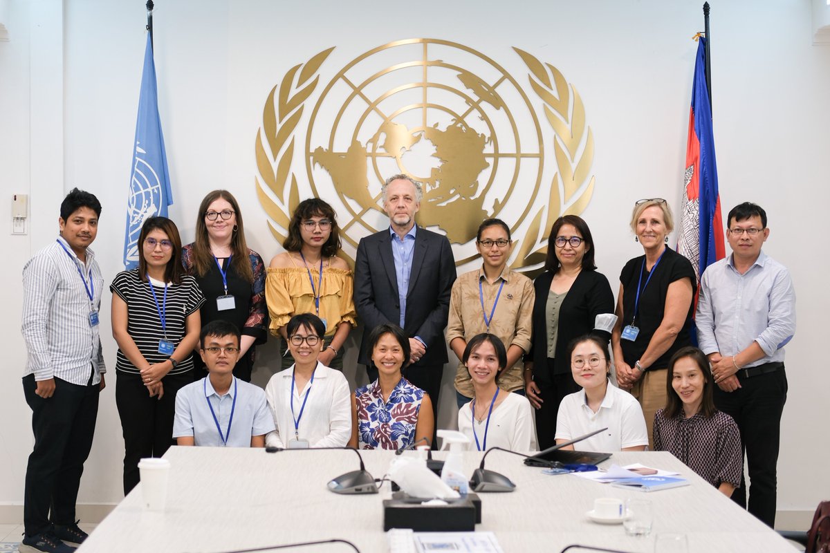 Yesterday, the UNRC @ScheuerJo, along with @UNFPACambodia, @UN_Women, @OHCHR_Cambodia, and @UNAIDS, met Cambodian civil society reps to discuss advancing LGBTQ+ rights, including marriage equality, in line with accepted third UPR recommendations. 🏳️‍🌈 #LGBTQrights #Cambodia #UPR3