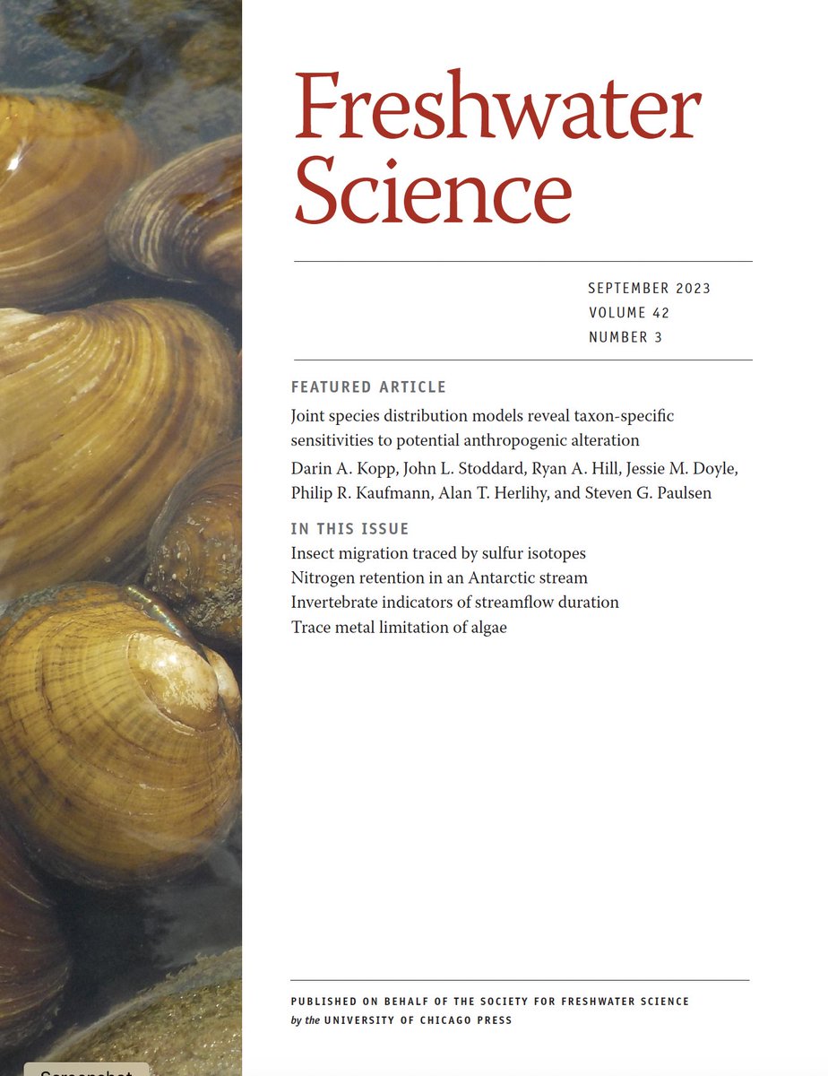 Oh look, #INHSMolluk lab's photo graces front cover of @BenthosNews!! Our paper, led by Hugo, used surrogate species to predict suitable habitat to aid in translocations of critically imperiled #FreshwaterMussels. Cover photo of some species used. Paper: journals.uchicago.edu/doi/epdf/10.10…