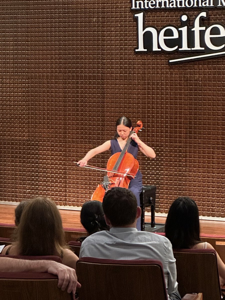 Amy Jong #AQF23 #Instrumental #Scholarship recipient shares her summer experience at <a href="/HeifetzMusic/">HeifetzMusic</a> and can genuinely say that this changed her life!

➡️Visit aqfoundation.org/recipient-upda… to learn more