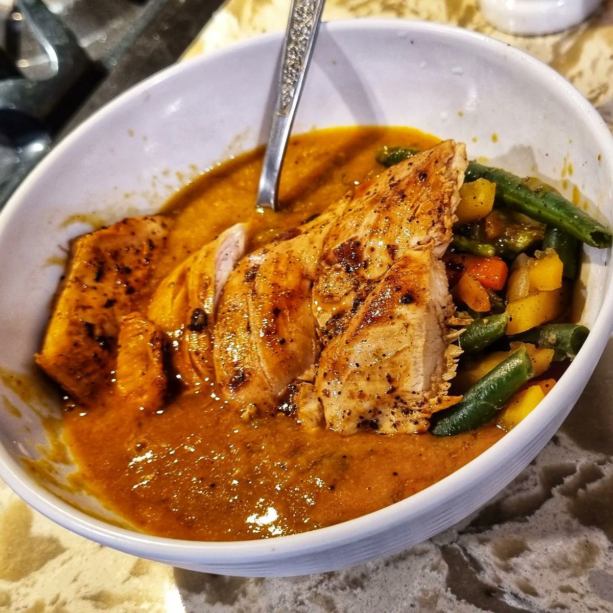 wanderingbeard0's tweet photo. I've been cooking up a storm of healthy food this last month in Canada!

#Healthycook 
#healthylifestyle 
#homecook 
#studentlife 
#Canada
#indianincanada https://t.co/T5Ib4ZAWdi