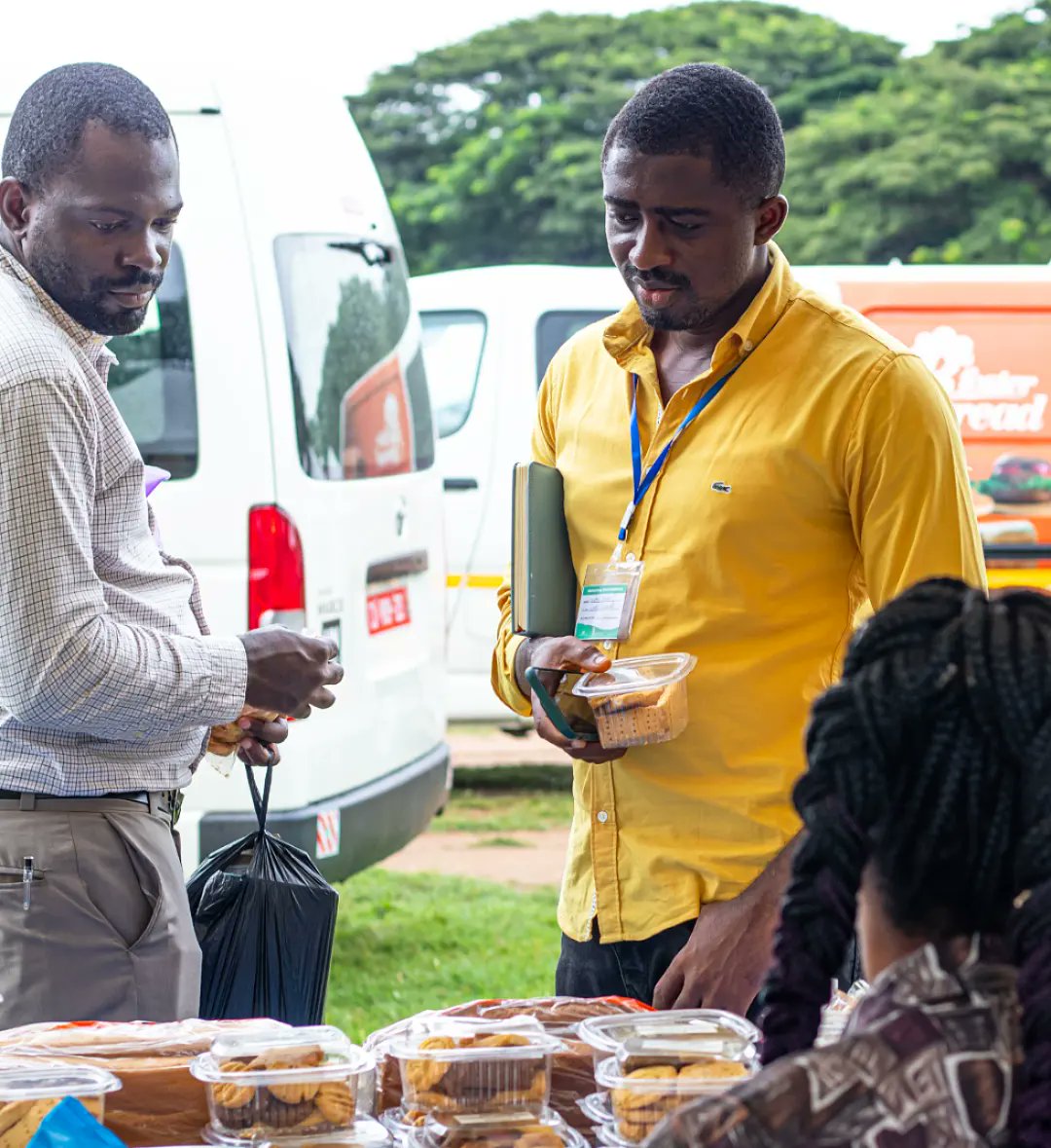 BFoster_bakery's tweet photo. Our sales stand had all our products from our famous butterbread loaves, chocolate bread, and the delicious B. Foster cookies
#bfosterbread😋
#bfoster #breakfastideas #No1 #Bread #Ghana #breakfast Ghanaians #bfosterbakery #bread Black Stars #butterbread Canada https://t.co/k4jKS4Ozmk