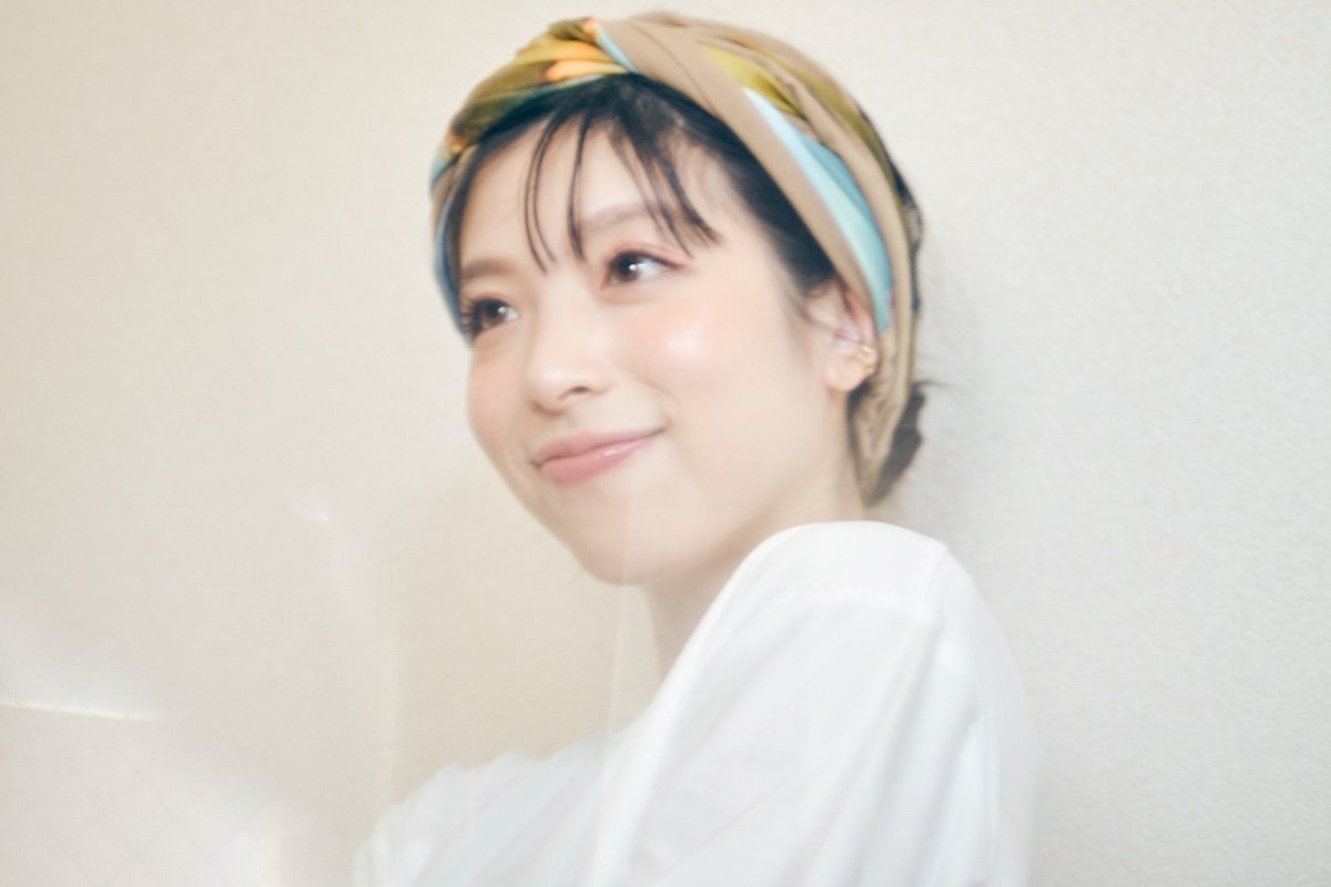 nana777nishino's tweet photo. 親友が入院中のお祖母様に作ったパジャマをブランドとして販売したのですが、
この度ターバンにも帽子にもなるTurbouというブランドとコラボし、
そのモデルをやらせて頂きました🙇♀️
思いが素敵で、良かったらぜひ見てください🥰
#whichever #GARA #turbou
https://t.co/4vytN2MTwt… https://t.co/pK9FP1gCGK