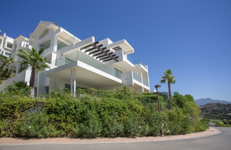 enjoy_prop's tweet photo. STUNNING BRAND NEW 3-BEDROOM PENTHOUSE IN THE HILLS OF BENAHAVIS, COSTA DEL SOL – SPAIN!!!
Beds : 3 (2 suites) Baths : 4+1
Built m² : 146 m²
Terrace : 223 m²
For sale : 1.315.000 €
https://t.co/Pm93s8Cs3o
info@enjoyproperties.es
#investmentopportunities #invest #realestates https://t.co/34b8CxZf5k