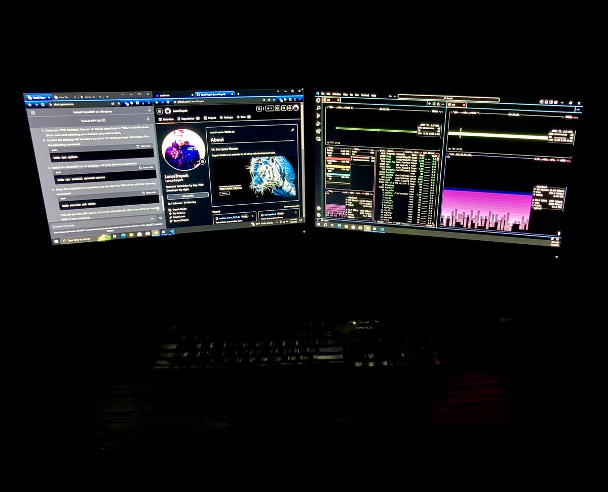 LanceTreyark's tweet photo. Good Morning! #4amCodeClub
Setting up a new desktop, all "e-waste" https://t.co/IQZyVhmGSU