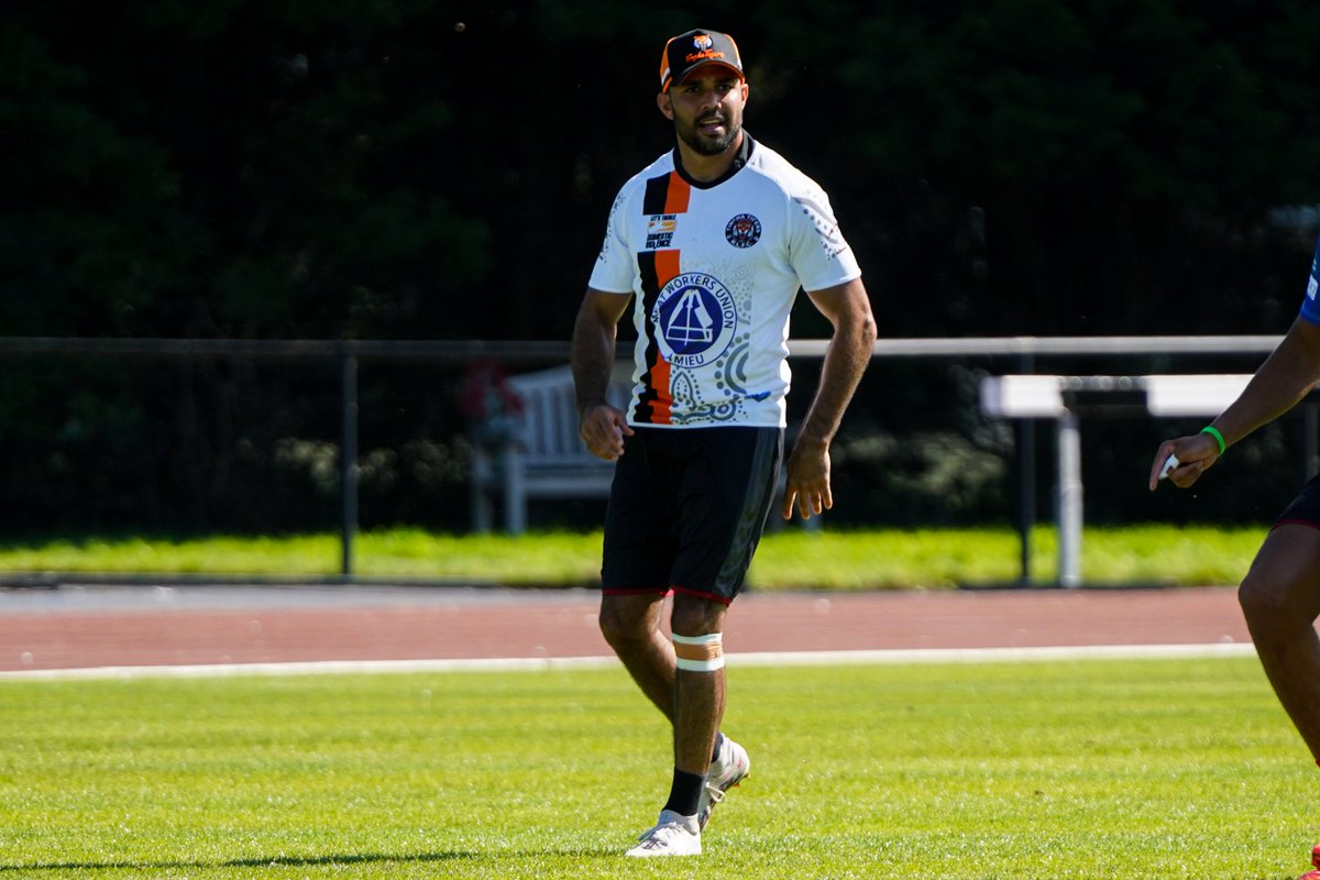 Some 🇦🇺 Amateur Club shirts on display in training yesterday! 

#WWRL