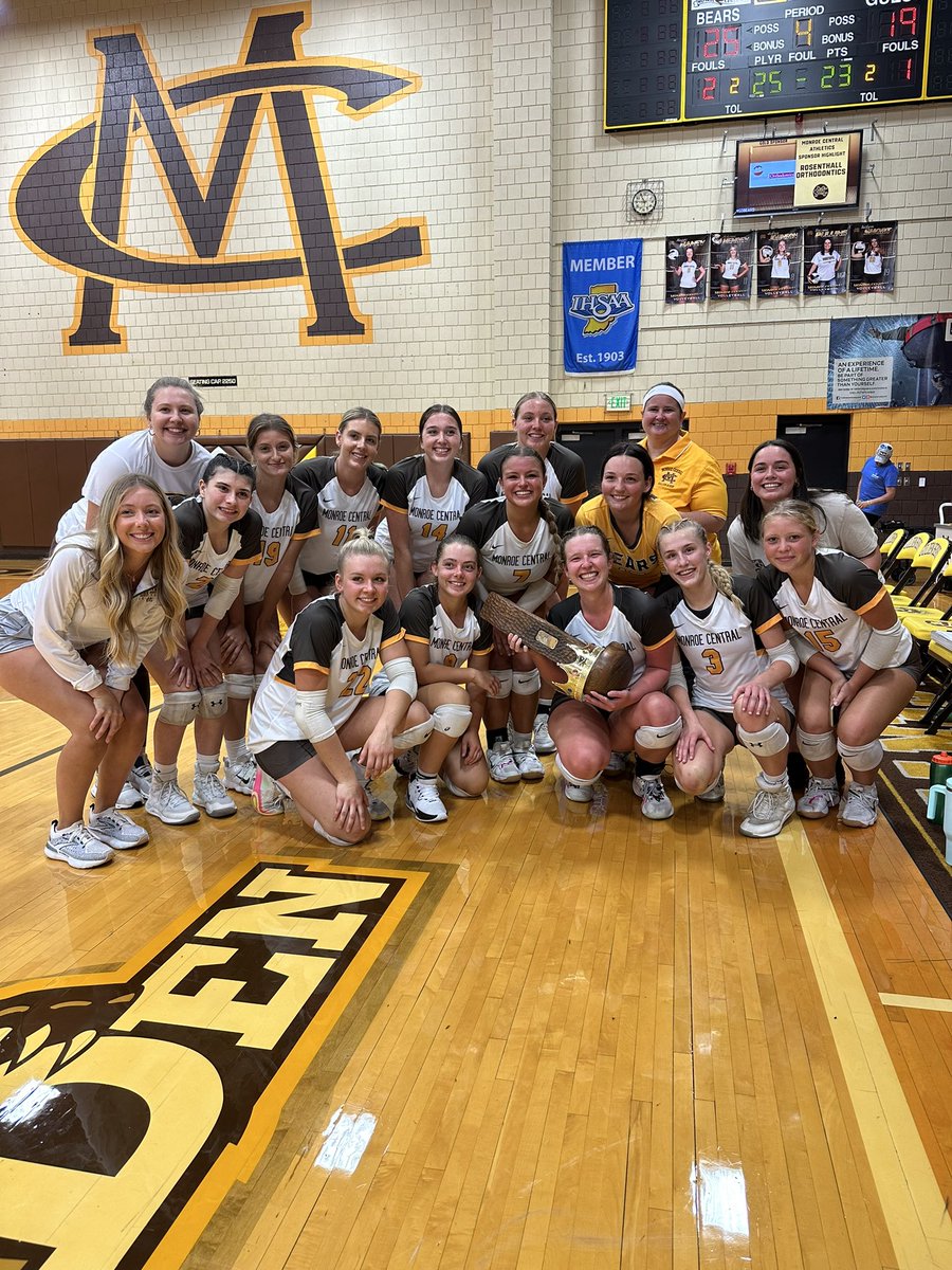 Monroe Central Golden Bears tweet media