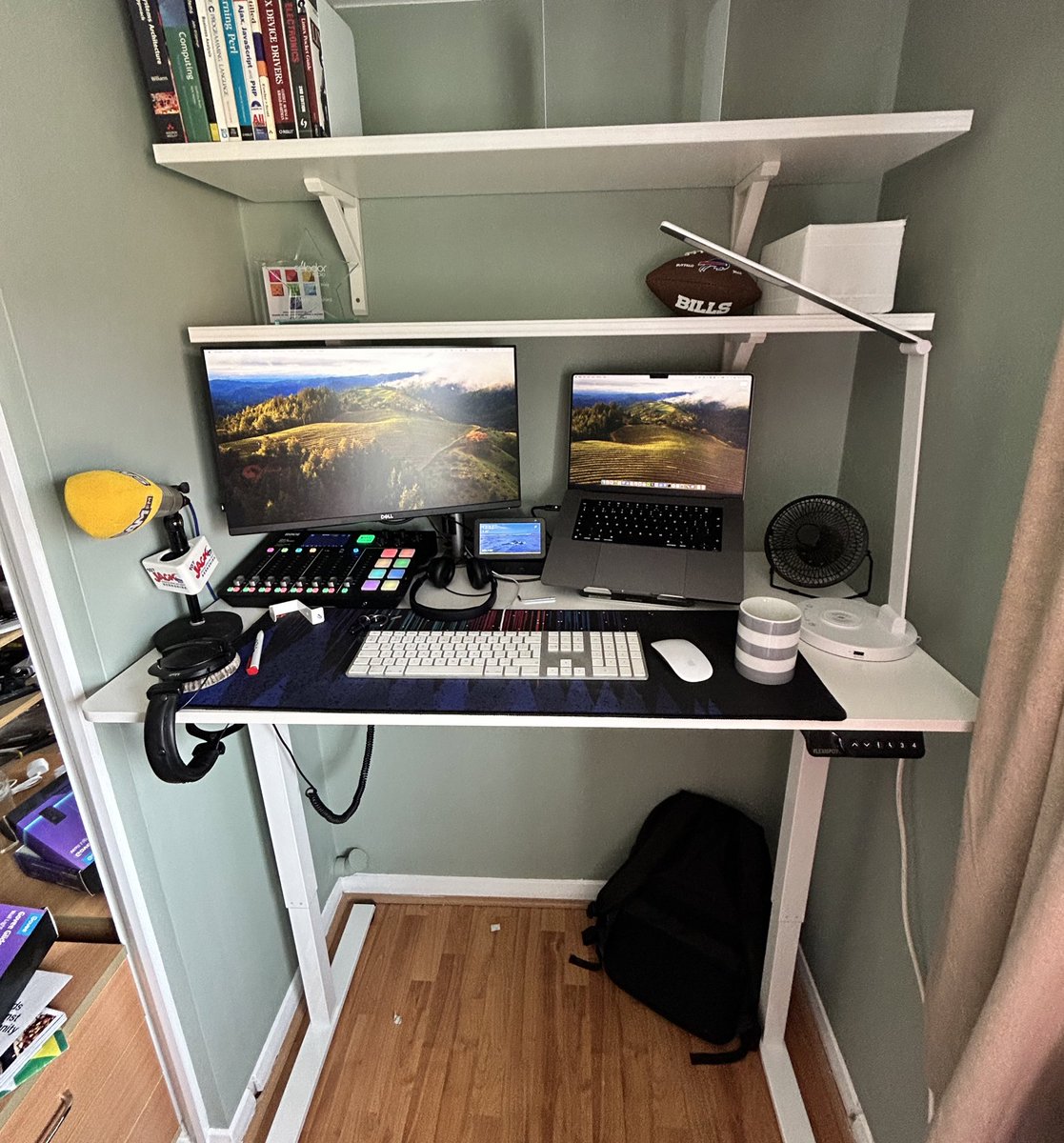 I’ve embraced the standing desk revolution. No regrets 😄
