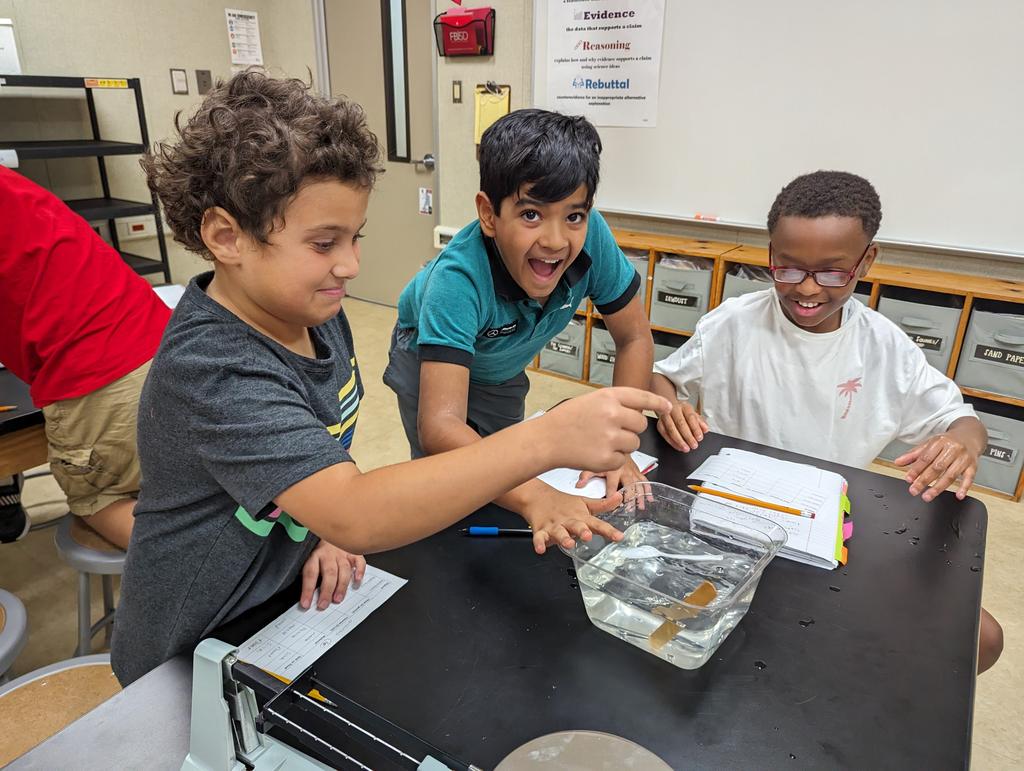 Jessica Le tweet media