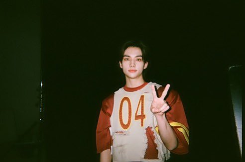 luvinghyunin's tweet photo. https://t.co/me1kiIjkNj