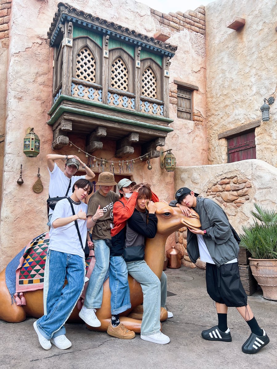 DKB 🖤
IN TOKYO DISNEYSEA 💥🧸♥

#다크비 #DKB #DKB_Zepp_Tour_2023 #Progress
