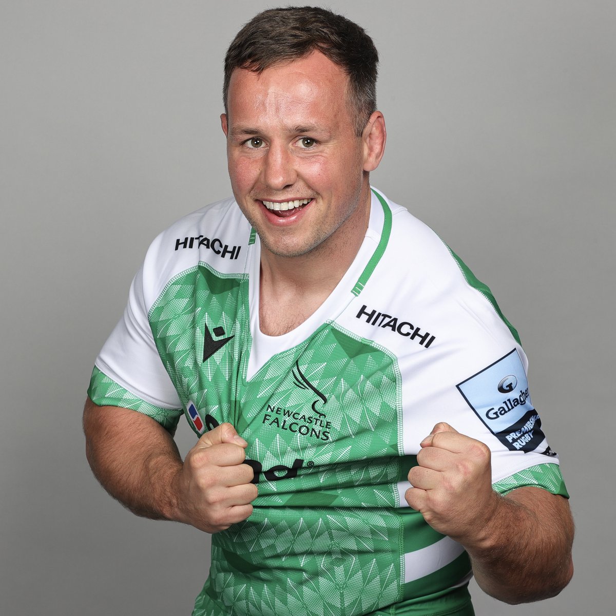 🟢 Travelling supporters (we know you like to know) are advised that Newcastle Falcons will be in our new green away kit for Saturday’s season opener at Ampthill. 🛒 Pick up yours from our online store. 🔗 shopfalcons.co.uk/collections/re…