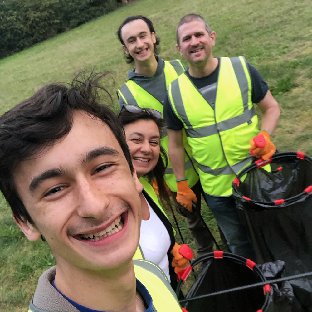 CytecSolutions's tweet image. *Recognising the importance of Corporate Social Responsibility*

Read how our very own Kevin and Melanie Lane, alongside their sons, recently helped their local community and wildlife population: 
cytecsolutions.com/recognising-th…

#corporatesocialresponsibility #socialimpact #environment