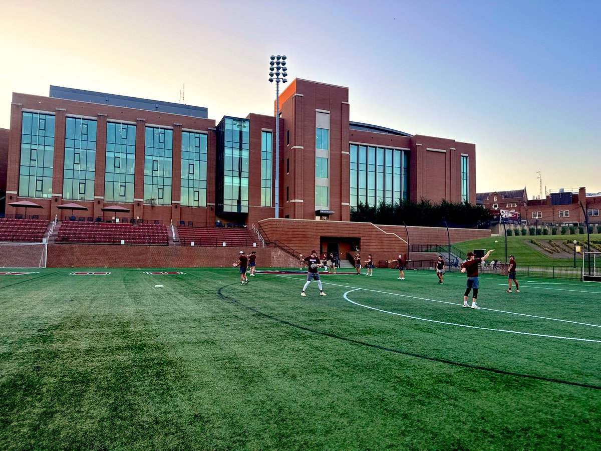 The boys getting after it this morning!
#GoNoke