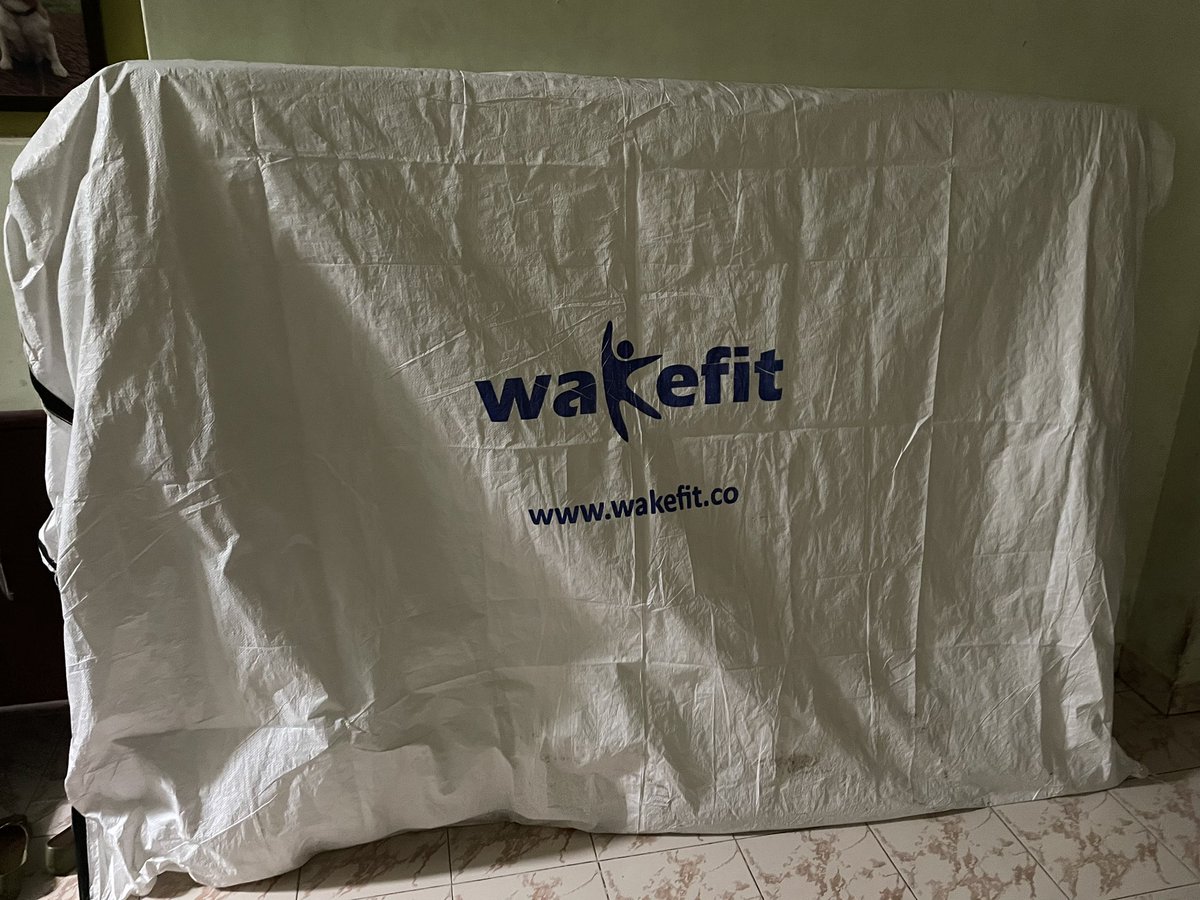 lloyd_isaac's tweet photo. Hi I am the mattress, my company seems to be lost and I am just sitting in a strangers house waiting to be picked up if anyone here knows how to reach my company please help me out, I am getting tired now and I want to rest on a bed @WakefitCo https://t.co/jcr98VAjUA