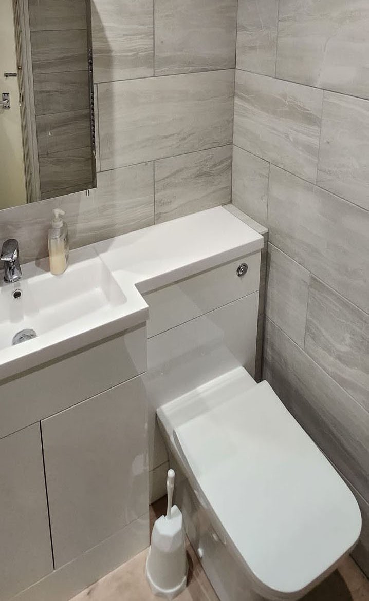 NJSInstallation's tweet photo. One of our recent bathroom installations complete with floor to ceiling tiling. #bathroom #bathroomdesign #bathroomrefurbishment #bathroomsupplier https://t.co/f31EDkHfRn