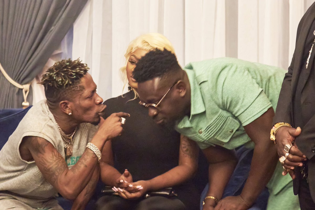 ruthdzissah's tweet photo. @shattawalegh  with blogger @KobbyKyei_  one love❤️❤️🤛#Shaxi #Konektalbum #freedomwaveconcert23🔥🔥🔥 https://t.co/tvAnPogSdF