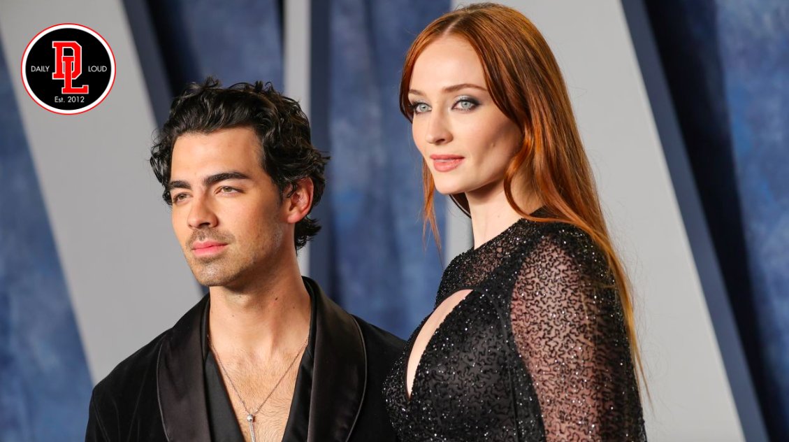 Daily Loud tweet media