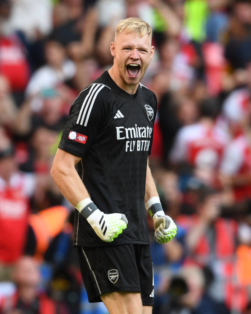 Arsenal's tweet image. Congratulations, Aaron ❤️

🏆 Ramsdale is one of the nominees for the Yashin Trophy