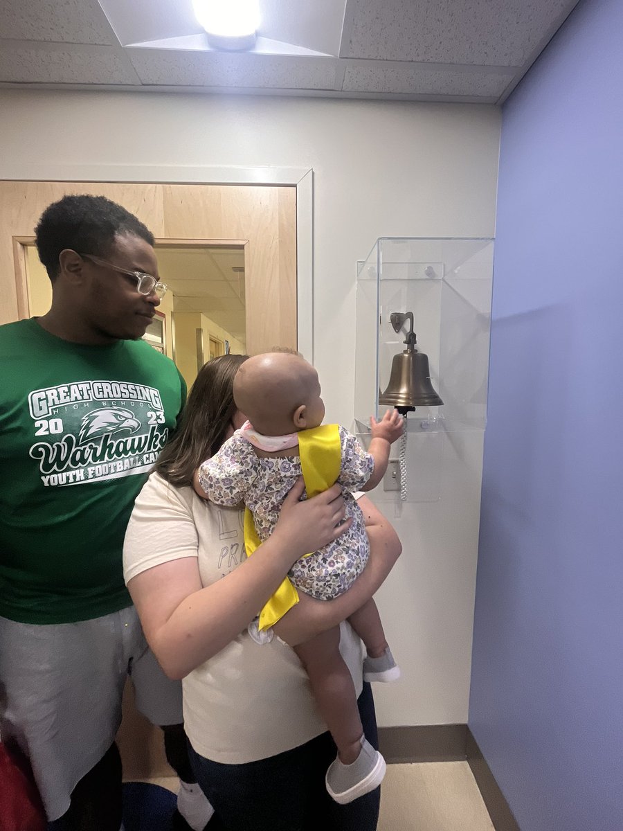 djwhit3D's tweet photo. GOD WE LOVE YOU SO MUCH FOR PROTECTING MJ AND ALLOWING HER TO BE BLESSED EACH STEP OF THE WAY ❤️🤍🙌🏾🥲 https://t.co/0GmK5B2EX8