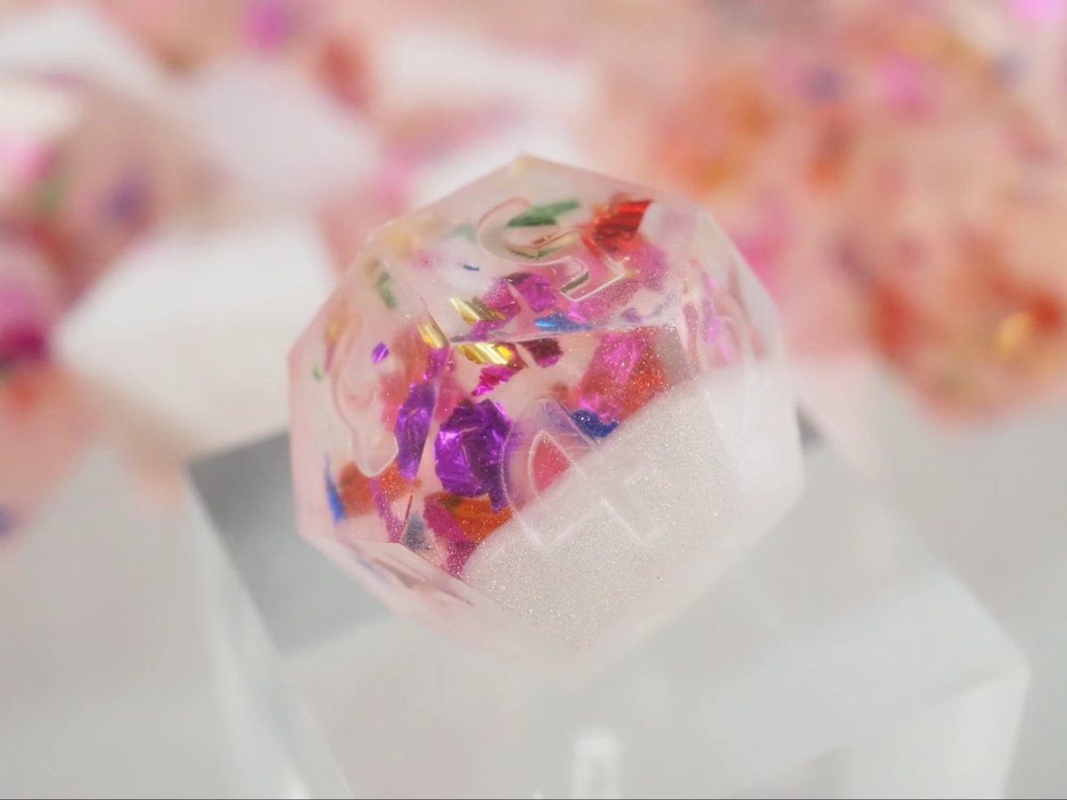 CatInTheDiceBag's tweet image. These super colorful #dice are the "#Sorcerer" dice. They are inspired by #wildmagic, you never know what you get when casting a spell... but I guess thats what the fun is about.
(WIP)(Ad)
#dnd #dnd5e #epoxy #resin #rpg #ttrpg #pnp #pnpde #würfel #chaos