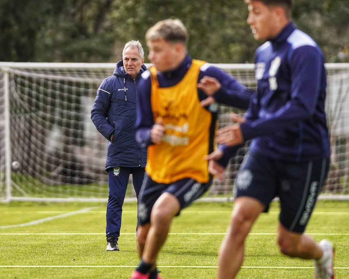 gimnasiaoficial's tweet photo. ¡El ciclo Madelón en marcha! El primer entrenamiento en 📸

#DaleLobo https://t.co/qr8v6DtmuN