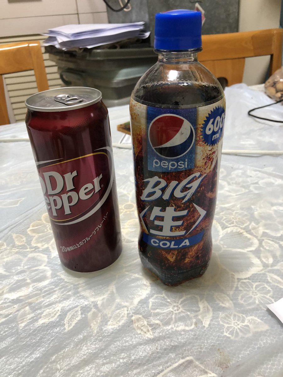 Ray_Kozakai's tweet photo. レイ、発光します！
生コーラで行こう！
#生可樂 https://t.co/INaogjrvrF