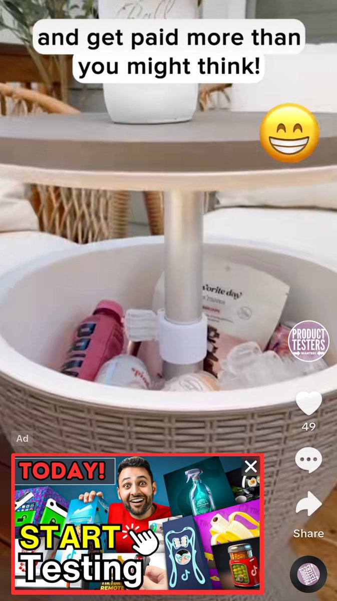 arronsinclair's tweet photo. @Mrwhosetheboss Oh dear , yeah this ad is your face and thumbnail on TikTok https://t.co/WkMG6WSXGQ