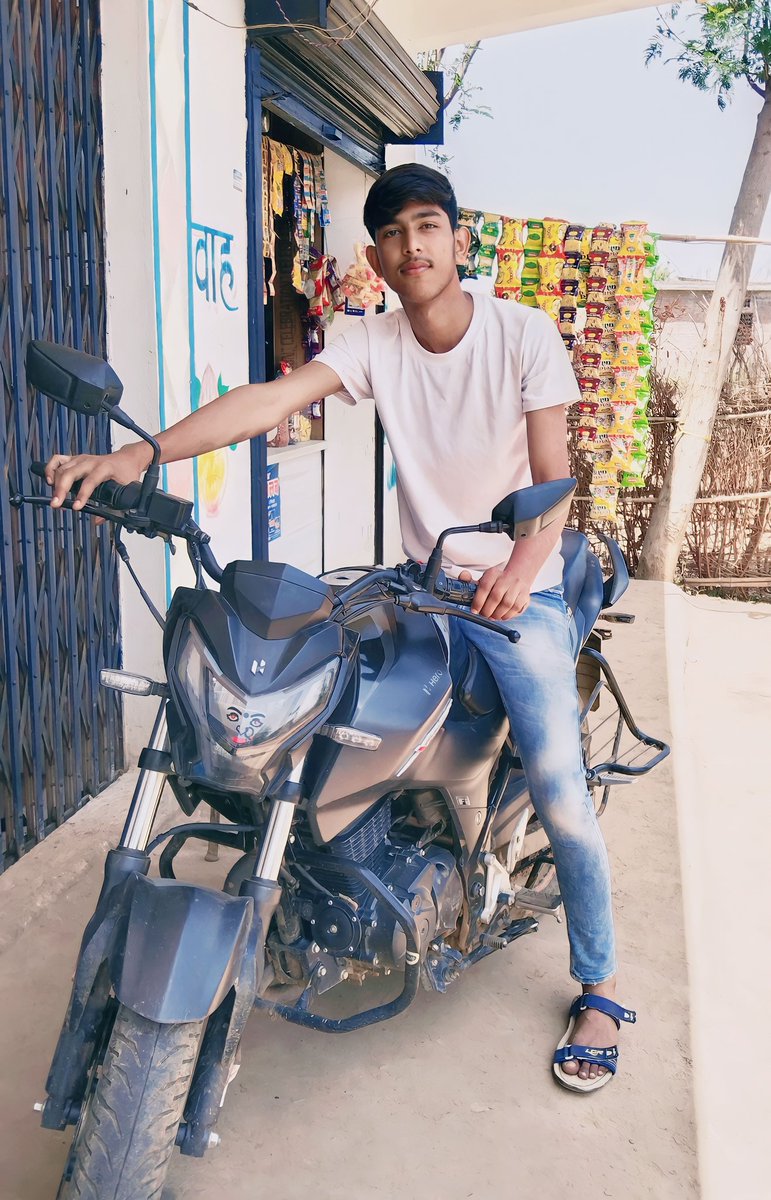 Me_Rahulsahu's tweet photo. https://t.co/yDzqvf91rI