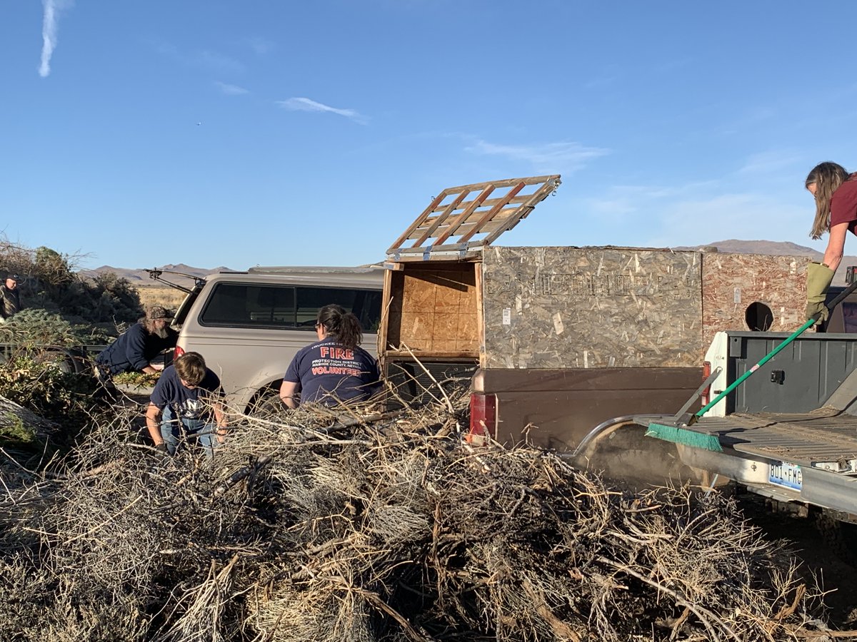TMFPD's tweet image. Truckee Meadows Fire &amp;amp; Rescue announces Autumn 2023 Green Waste Collection Days. Create defensible space today.  Schedule and Locations here: bit.ly/3R4DTtw
#defensiblespace #greenwasterecycling #FireSafetyTips @NevadaForestry