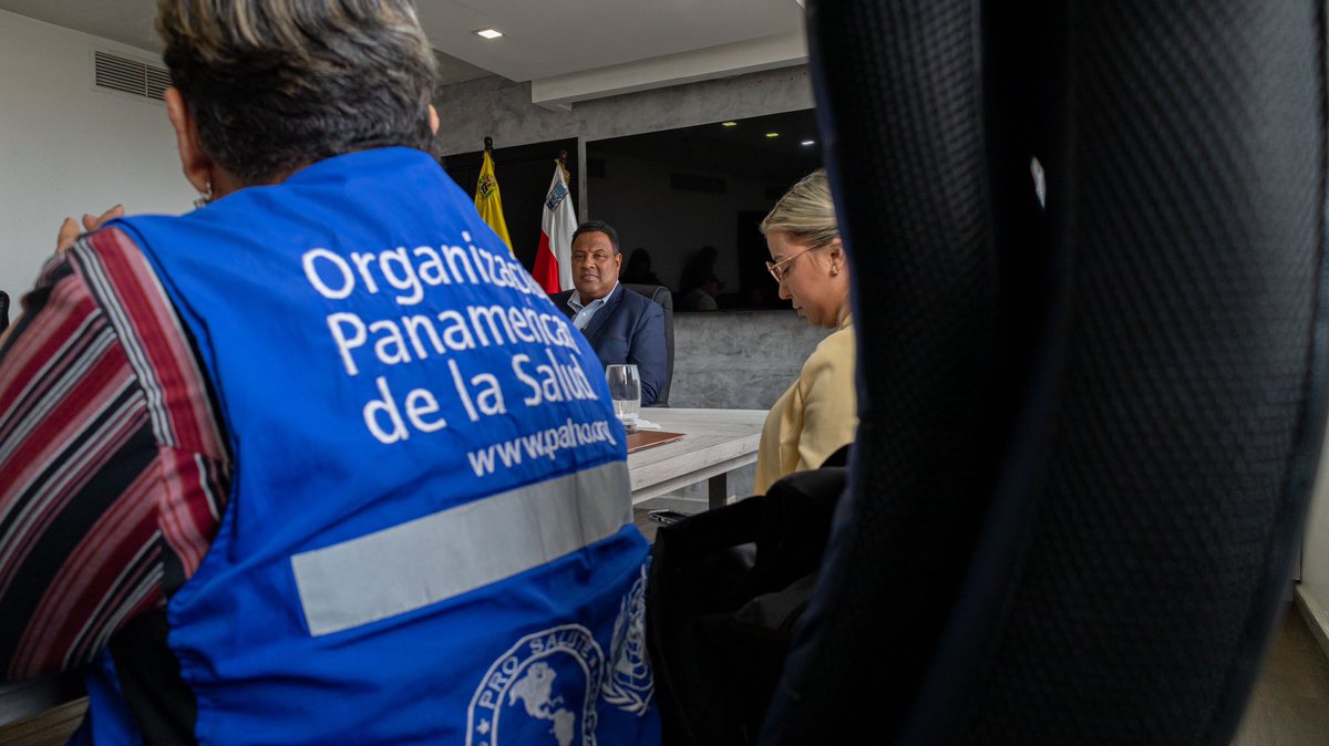 RafaelRamirezC's tweet image. Reunión con Actores Humanitarios = Trabajo en equipo para Maracaibo 👏🏾