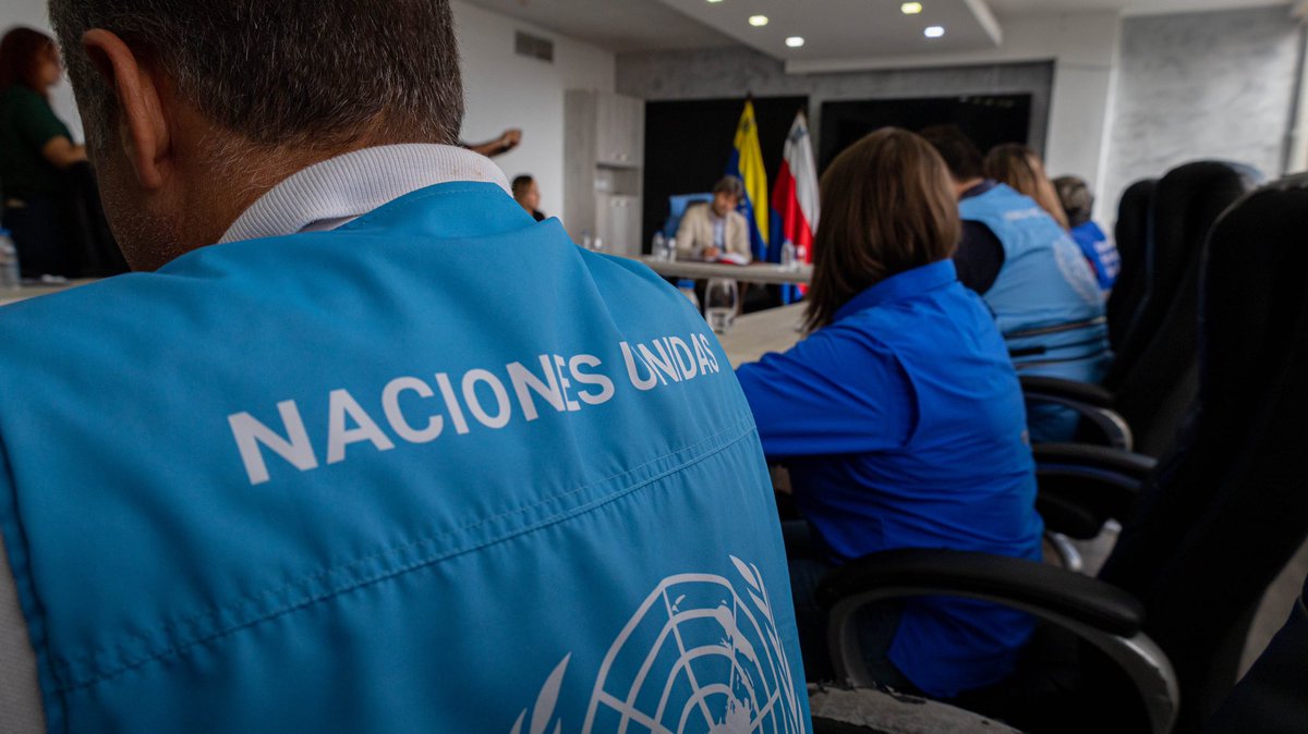 RafaelRamirezC's tweet image. Reunión con Actores Humanitarios = Trabajo en equipo para Maracaibo 👏🏾