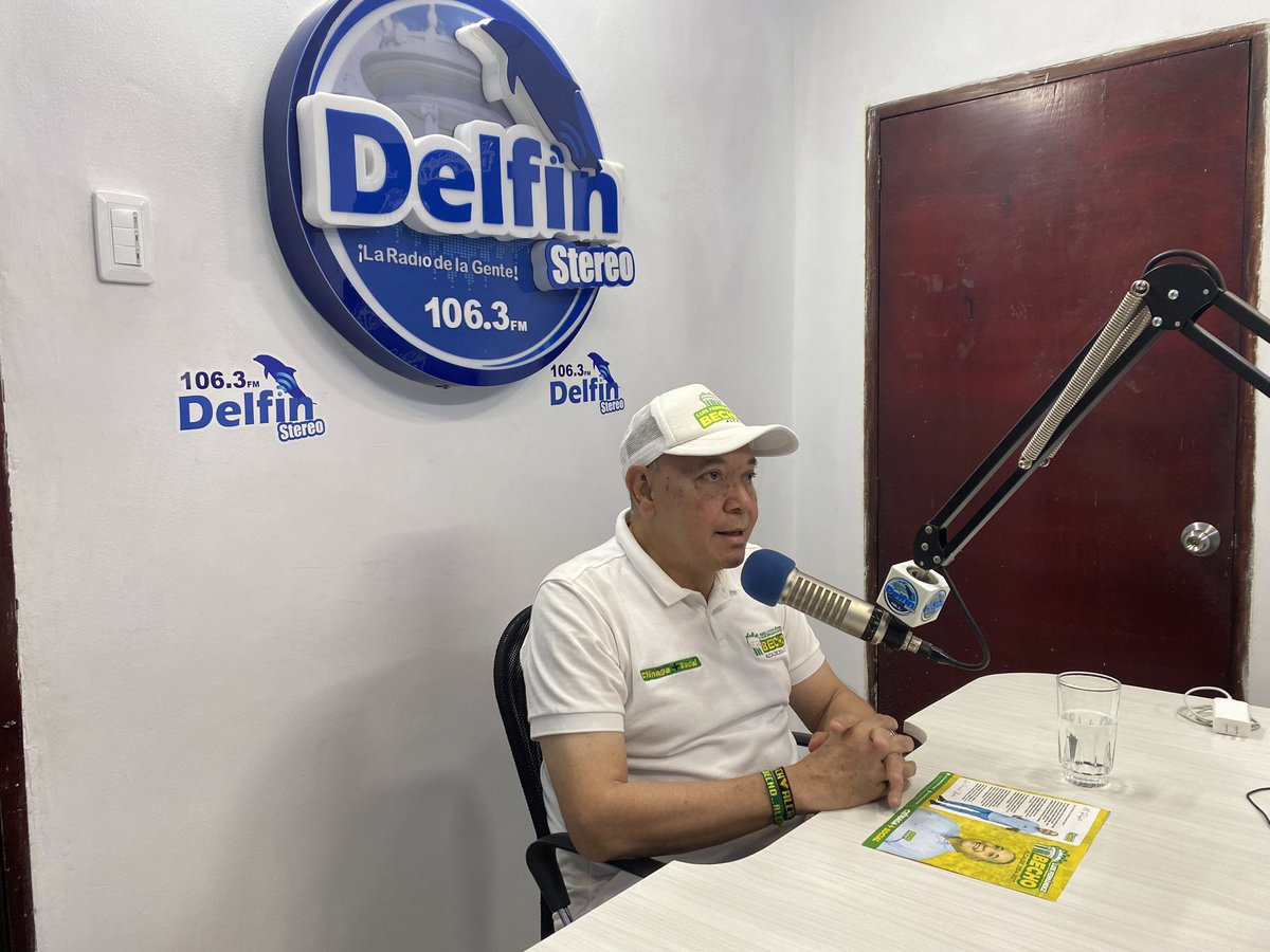 bechofernandez1's tweet photo. Día a día llevando la mejor propuesta a cada rincón de Ciénaga 💚💛🎙️
Hoy desde el acuario sonoro de @delfinstereo 
#BechoAlcalde
#Ciénaga #MásSocial https://t.co/4wlc5zaNFE