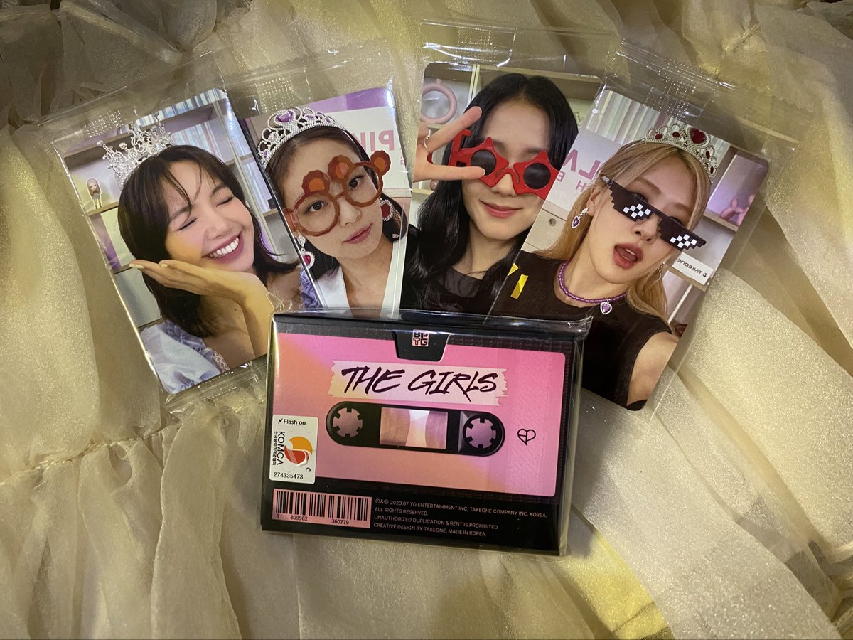 jayIuver's tweet photo. #rosiefeedbacks ~ @rosiecartt_ 

blackpink bptg ktown4u pob and bptg reve arrived safely! tysm for a vv smooth transaction, til next time! 💗 https://t.co/01PglO3f4J