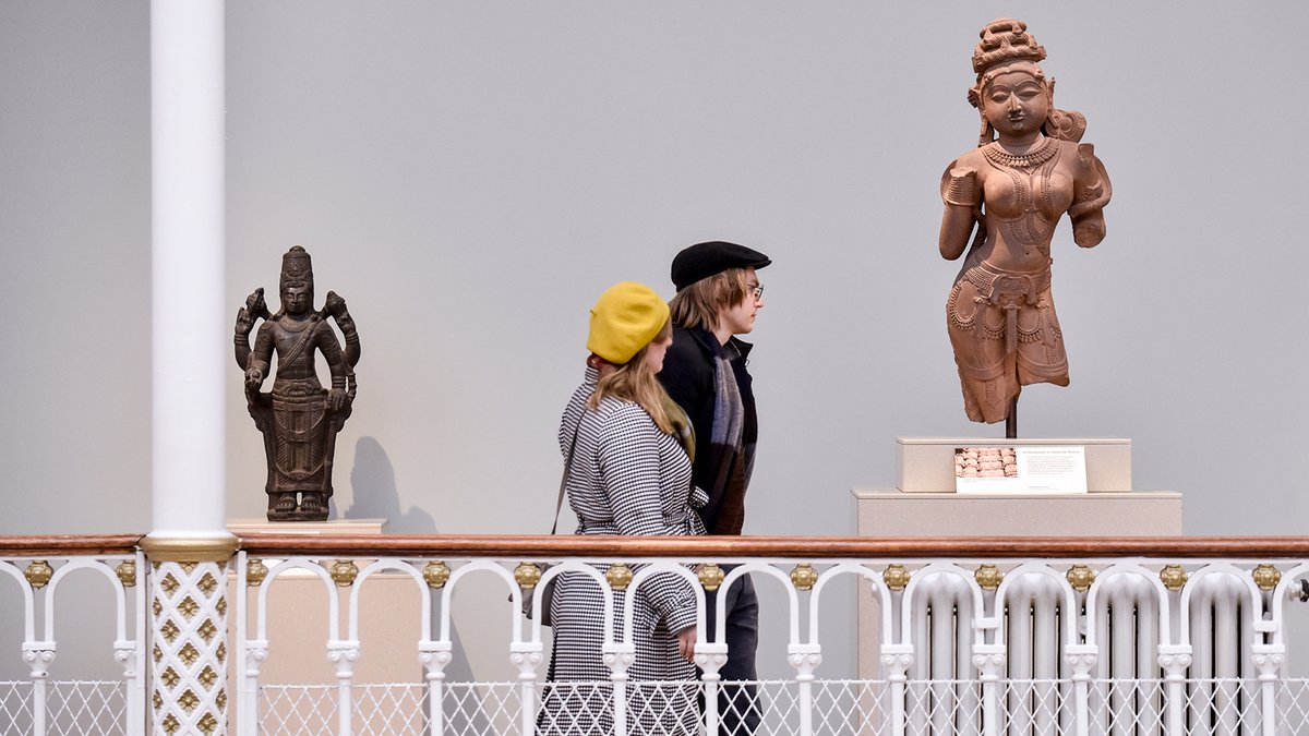 Museums Association (@museumsassoc) on Twitter photo Call for case studies on front-of-house work 👥
In light of the recommendations made in the #FoHCharterForChange which we published last year, we want to hear about how you're creating a positive working environment in your organisation 👉 ow.ly/7z1U50PIbE6
<a href="/FoHMuseums/">FoHMuseums</a> Call for case studies on front-of-house work 👥
In light of the recommendations made in the #FoHCharterForChange which we published last year, we want to hear about how you're creating a positive working environment in your organisation 👉 ow.ly/7z1U50PIbE6
<a href="/FoHMuseums/">FoHMuseums</a>