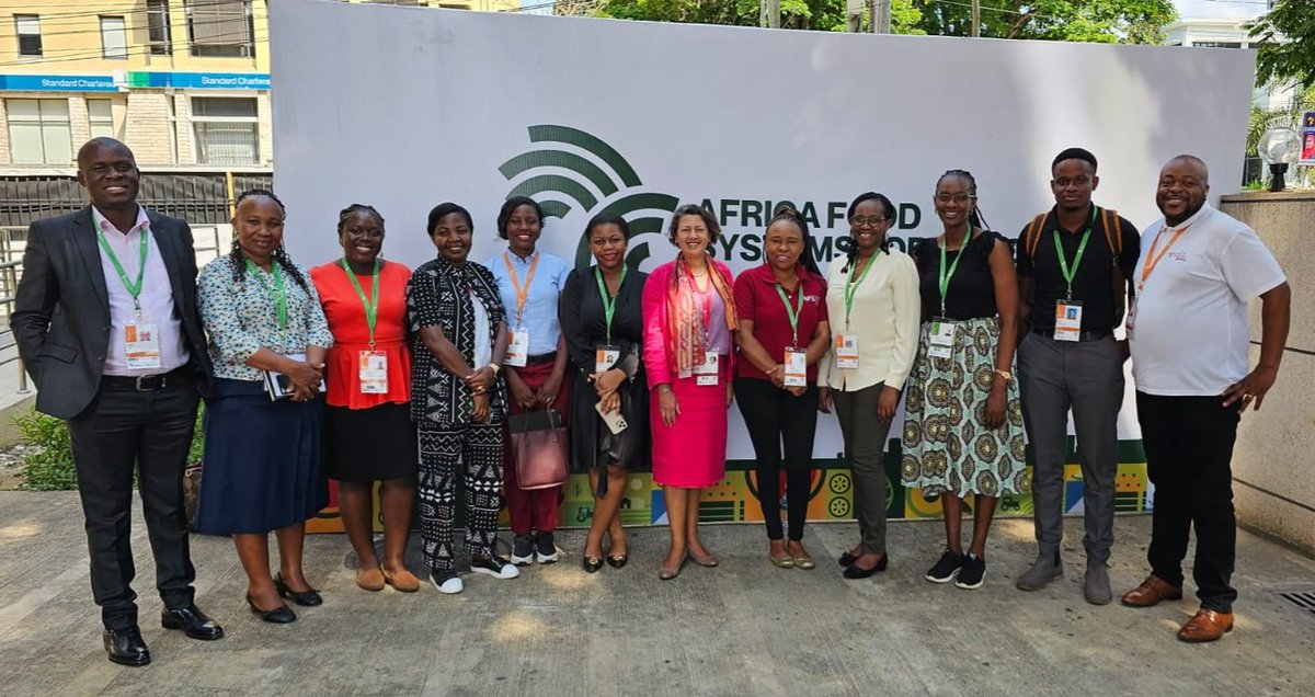 SBN Coordinators and Members met with the <a href="/SUN_Movement/">Scaling Up Nutrition (SUN) Movement</a> Coordinator, <a href="/AfshanKhan_/">Afshan Khan</a> to discuss successes, challenges and proffer solutions on how to move the business network forward.

#AGRF2023 offers amazing opportunities to discuss issues in person and connect