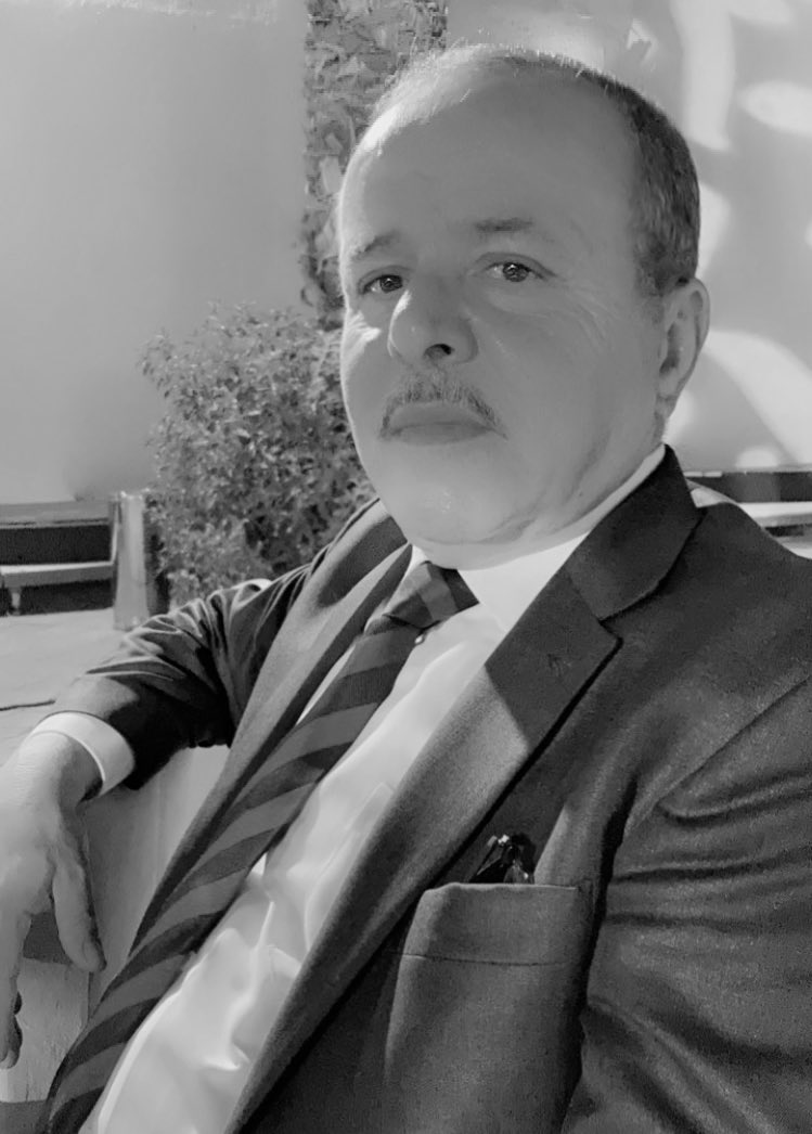 الفقد موجع جدا 😔والمصاب جلل…..واللسّان بات صامتاً لا ينطق…فقيدي  وقرة عين ولدي ضيفُ في حمى الرّحمن ..اللهم لا اعتراض على قضائك 
{اللّهم أجرنا في مُصيبتنا وأخْلفنا خيراً منها}
إنّا لله وانا إليه راجعون 😔🤲🏻