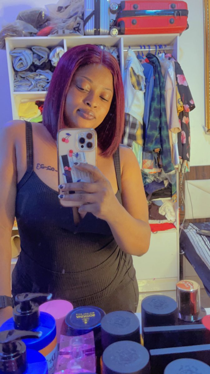NaomiOflagos's tweet photo. @Pettybigbaby Here she is 🥰 https://t.co/O9wpGFPDOi