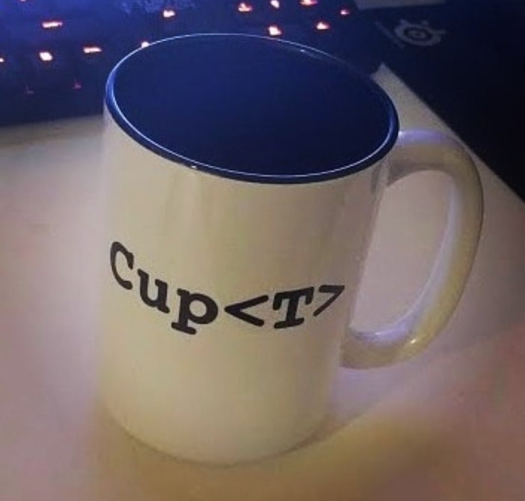 pikuma's tweet photo. That's a pretty generic cup. https://t.co/oXBozaqFDl