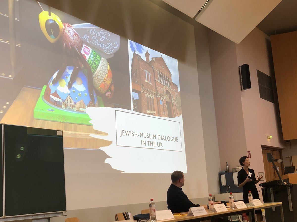DrGChakrabarti's tweet photo. A great start to t’#BOiM-conference on 21st c.#Borderlands,with a warm welcome by the President,@viadrina,&amp; fascinating papers by @egorovayi,@langer_chris&amp; @gerardonicolet1.🌏
Come join Dr.Amelie Kutter&amp; me,if you can;let’s make in-between liminality rock!
https://t.co/h5gKZ7NRtE https://t.co/3oM18FlghS