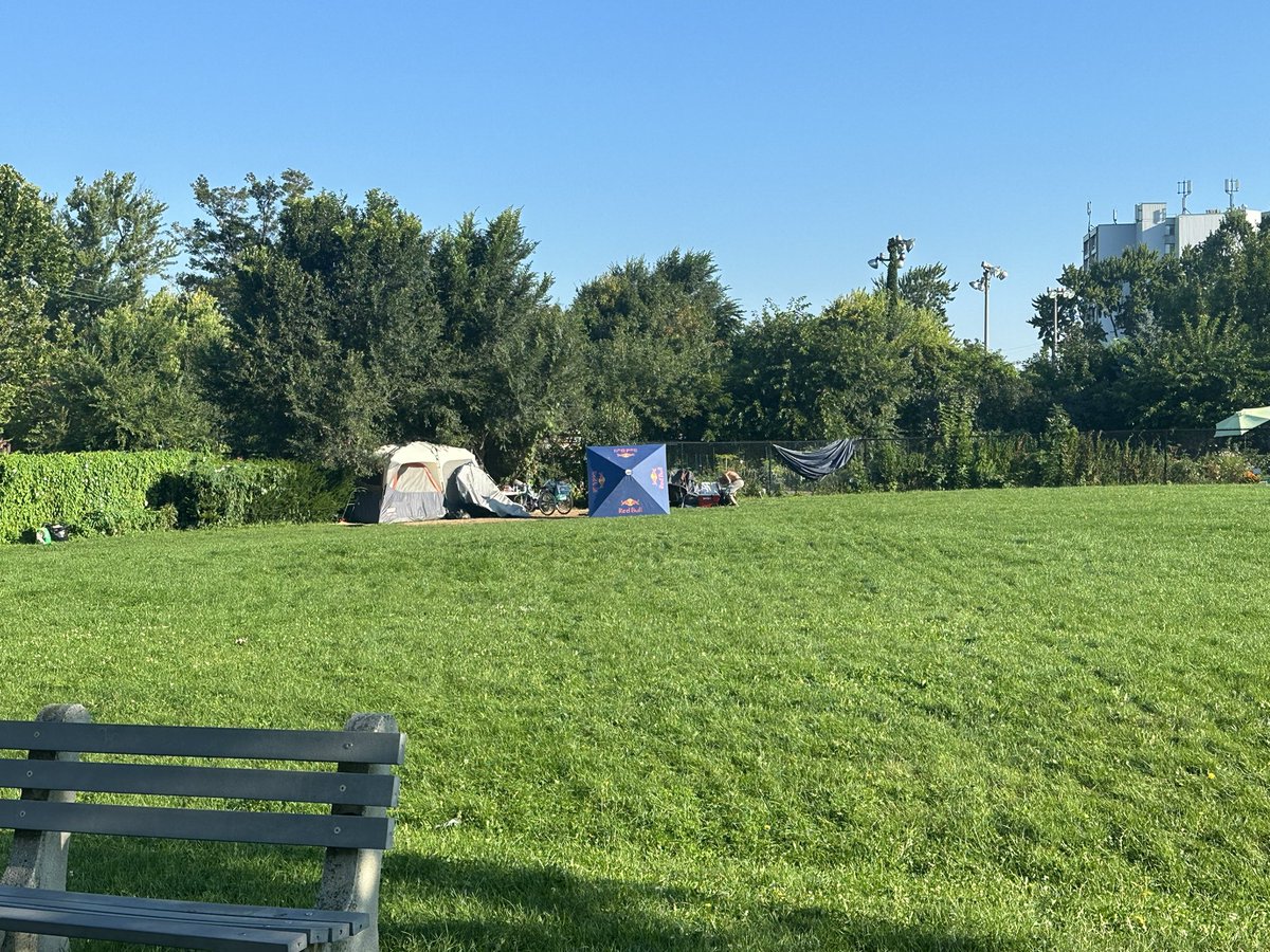 This is NOT WORKING our #FirstDayOfSchool walking thru Victoria park and this is what we are faced with, tents less than 100 m of the school, syringe on the walkway, rubber tie-off, half naked man, and more than 5 tents in one place. 
<a href="/ward1wilson/">Maureen Wilson (She / Her)</a> <a href="/AndreaHorwath/">Andrea Horwath</a> <a href="/cityofhamilton/">City of Hamilton</a>
