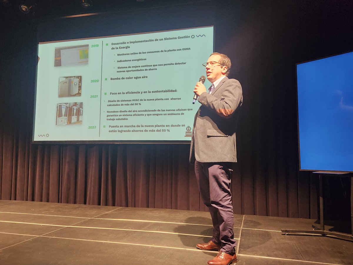 RichardHobbins's tweet photo. @FitzgeraldCP78 URUFARMA: monitoreo @Osma_uy , HVAC bombas de calor y chiller, diseño de edificios eficientes, innovación AA, sistema de gestión, powerBI, capacitación @MCT_ESCO, concientización https://t.co/2y50wU3xO3