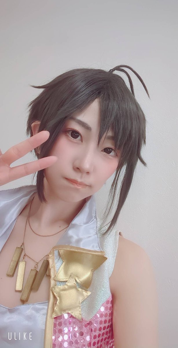 to_13_mi's tweet photo. 菊地真のメイクは盛りすぎ厳禁で天海春香のメイクはいくらきゅるきゅるにしてもいいと思っているんだけどフィルターのせいでわかりづらかった https://t.co/vLWg4WPEte