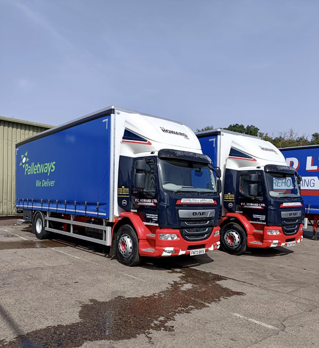 PCHowardLtd's tweet photo. #73reg
The first two of four have arrived to join our fleet 😁
#daftrucks #brandnew
@FordSlaterDAF @DAFTrucksNV @DAFTrucksUK https://t.co/RYN29jv7Iz
